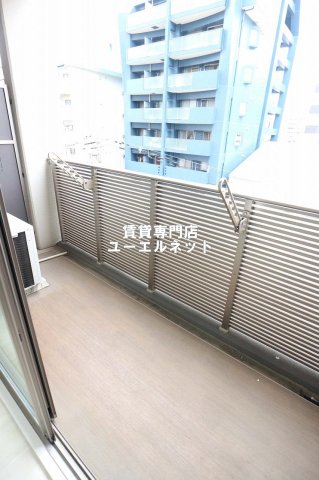 バルコニー　バルコニー付きで採光＆風通し良好！