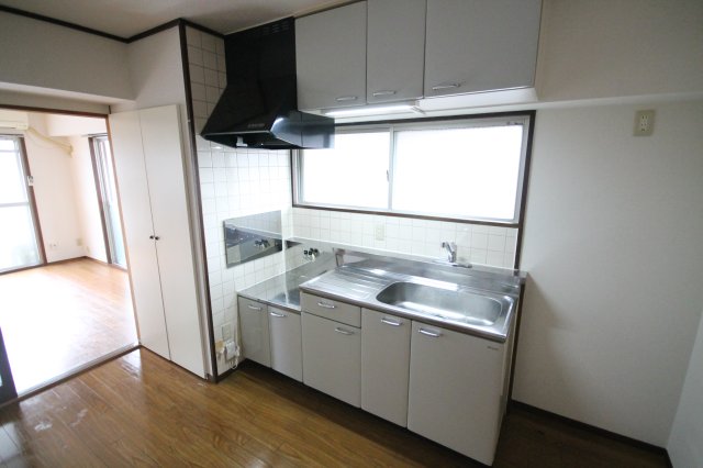 キッチン　※同物件別号室の写真になります