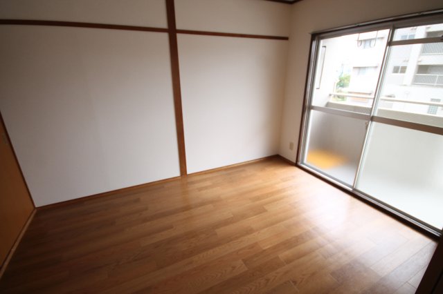 その他部屋・スペース　※同物件別号室の写真になります