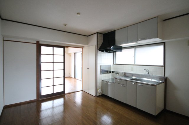 居室・リビング　※同物件別号室の写真になります