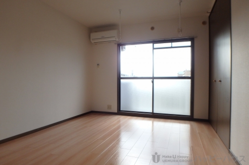 その他部屋・スペース　入居中のため他部屋参考写真です