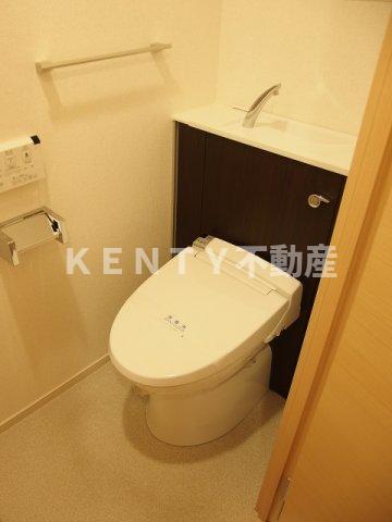 トイレ　ゆったりとした空間のトイレです