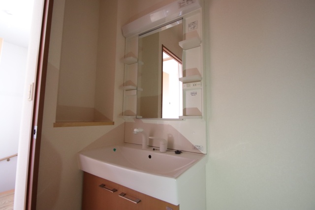 洗面設備　※別室の参考写真の為、現況優先です。