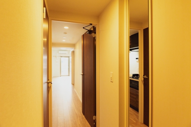 玄関　※写真は同タイプ住戸です。