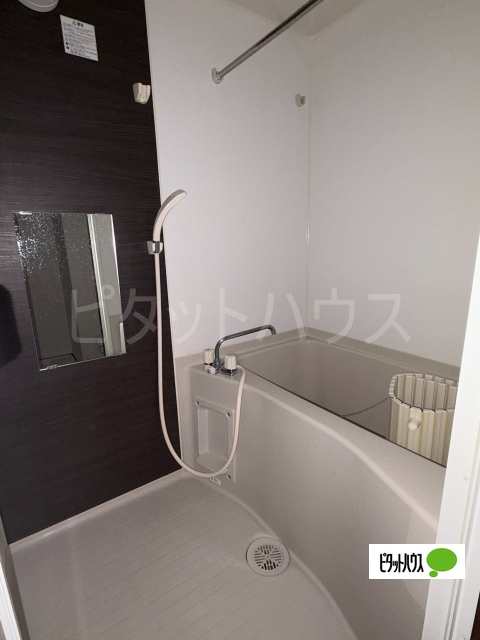 バス・シャワールーム　バスルーム