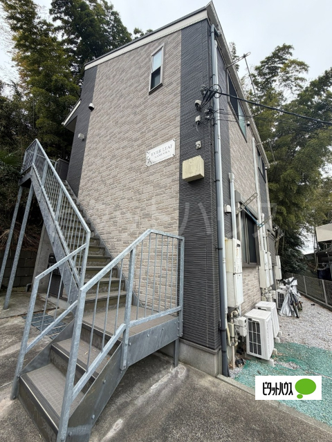 建物外観　上大岡駅徒歩１０分！