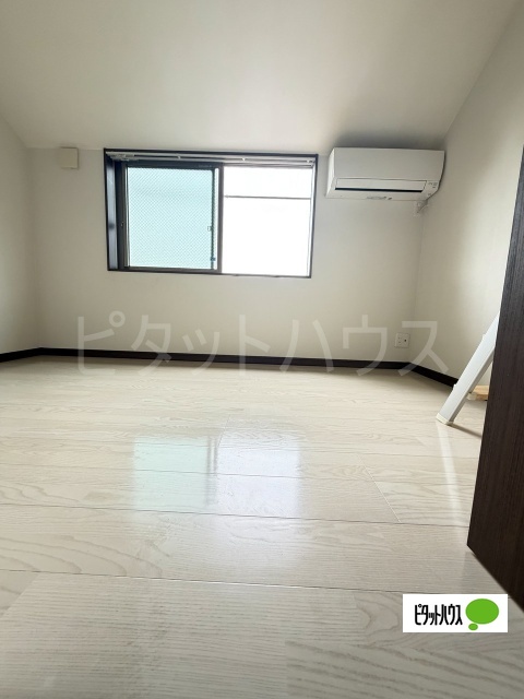 居室・リビング　人気の角部屋です♪