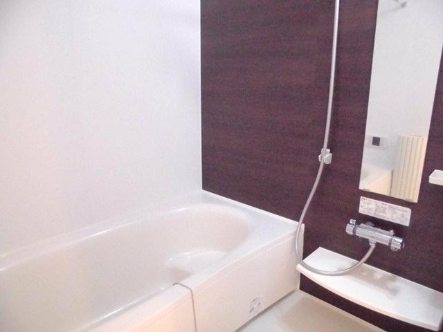 バス・シャワールーム　浴室　追い焚き機能付