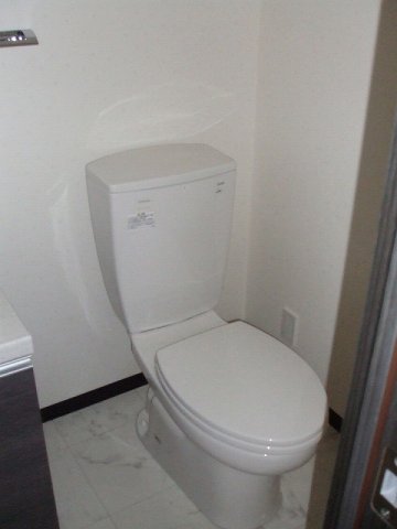 トイレ　「トイレ」