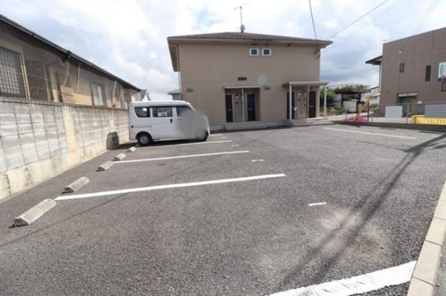 駐車場　駐車場があります