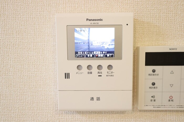 セキュリティ　モニターインターホンです