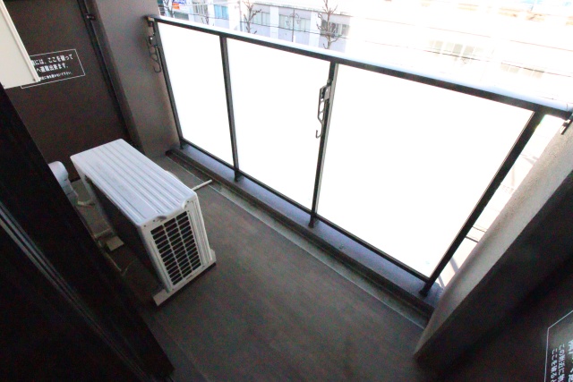 バルコニー　※別室の参考写真の為、現況優先です。