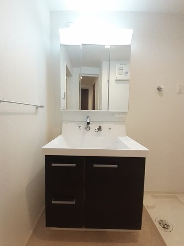 洗面設備　★収納付き、独立洗面台★