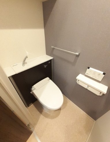 トイレ　★温水洗浄便座★