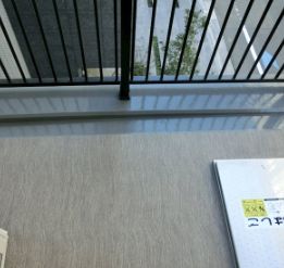 バルコニー　陽当たり良好なバルコニーです