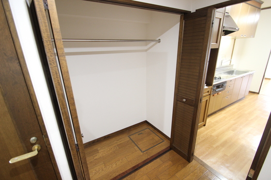 収納　※別部屋の写真です