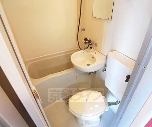 バス・シャワールーム　ユニットバスです。