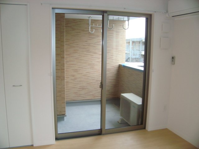 バルコニー　ベランダ