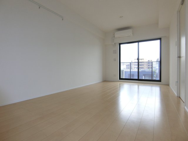 居室・リビング　他のお部屋の参考写真となります。