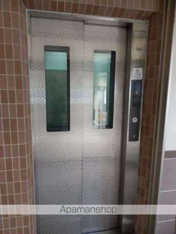 ロビー　ロビー