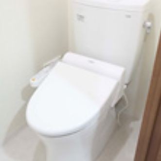 トイレ　※同仕様写真含む