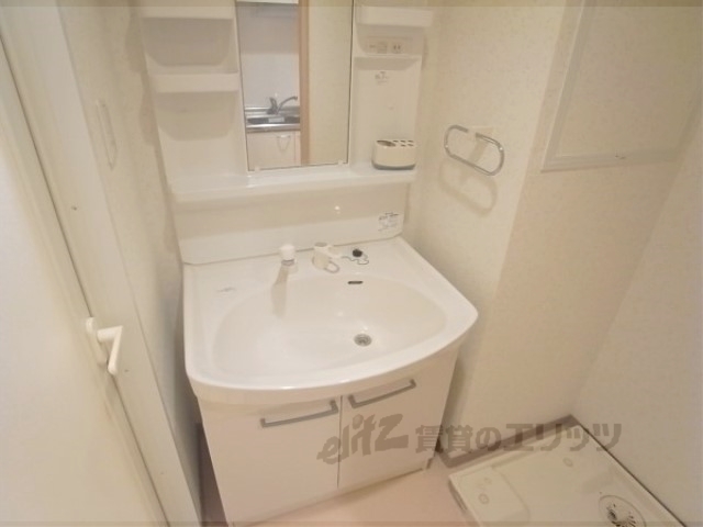 洗面設備　独立洗面台