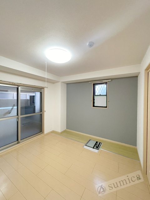 居室・リビング　日当たりのいいお部屋です♪