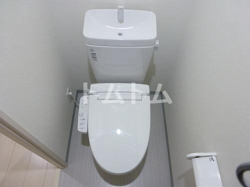 トイレ　もちろんウォシュレットですよ