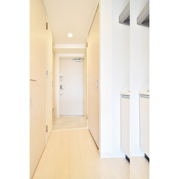 玄関　画像と現状が異なる場合は現状優先となります。