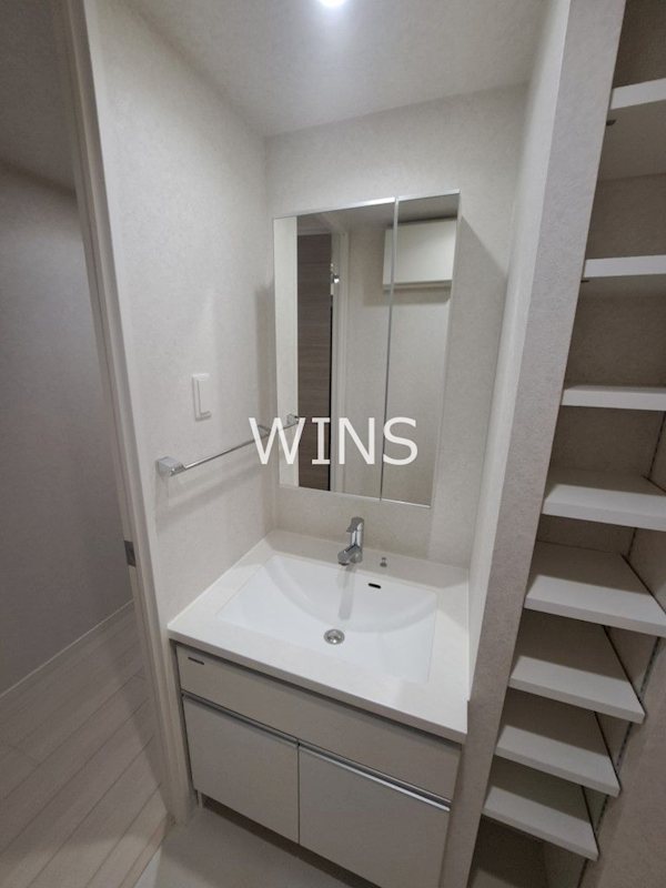 洗面設備　※別部屋参考写真です。