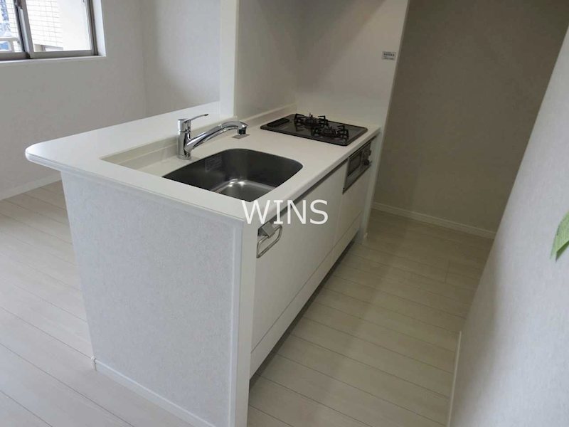 キッチン　※別部屋参考写真です。