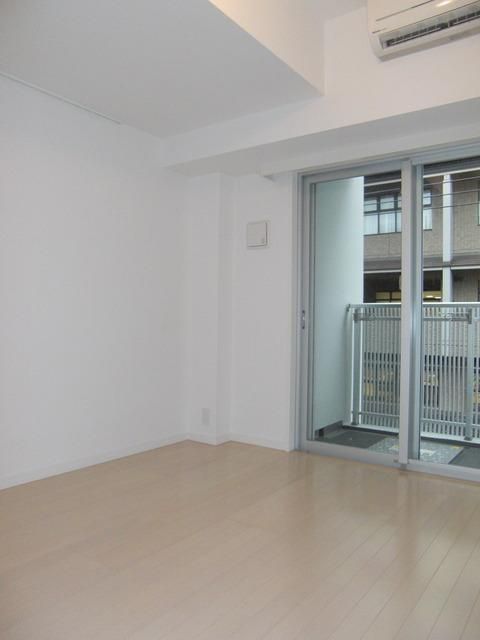 居室・リビング　洋室６．９帖