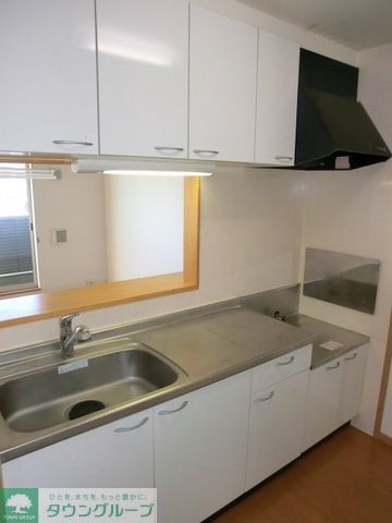 キッチン　広々としたキッチンです