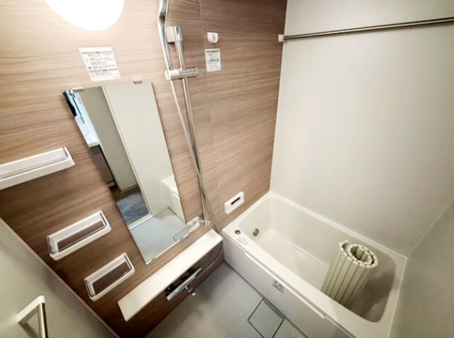 バス・シャワールーム