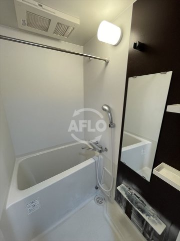 バス・シャワールーム　エスリード京橋WEST　浴室