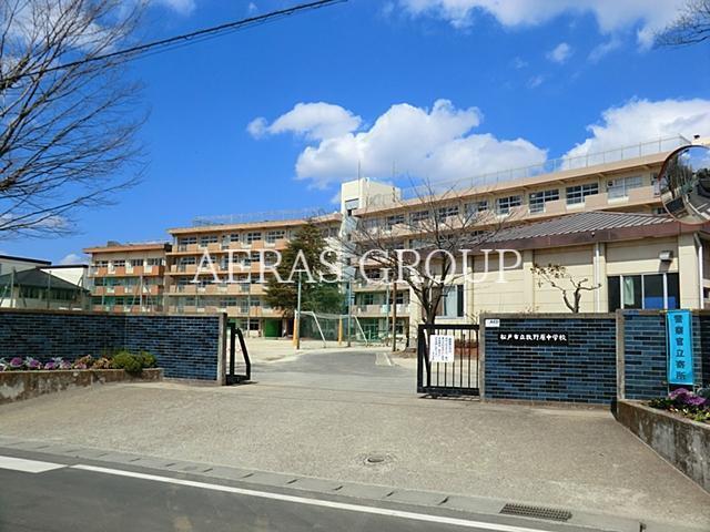 中学校　松戸市立牧野原中学校（中学校）まで878m