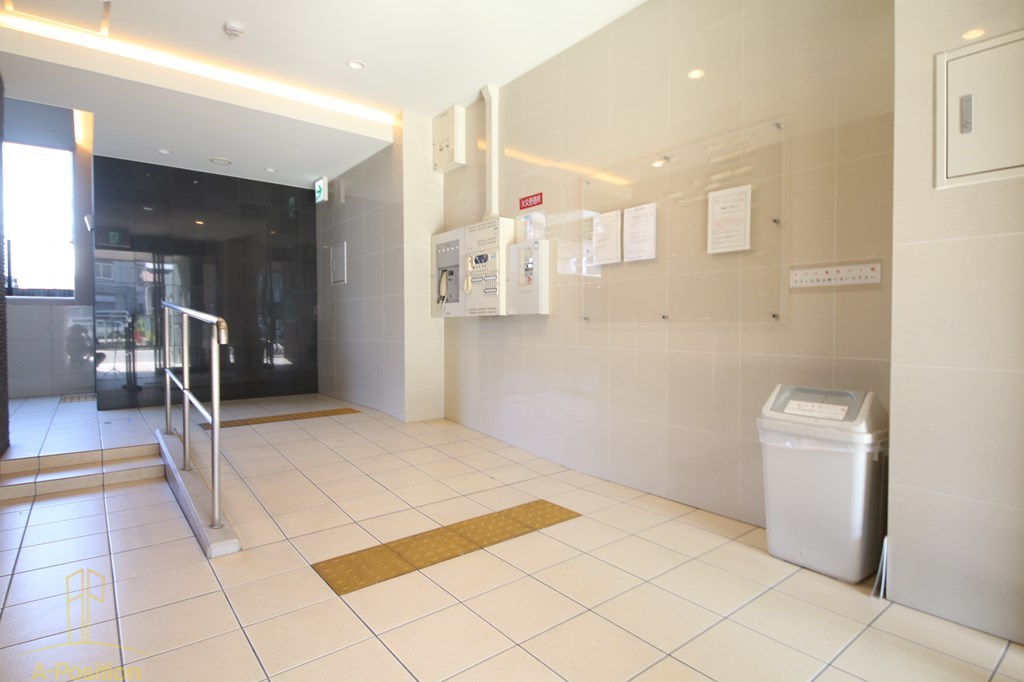 ロビー　S-FORT難波西