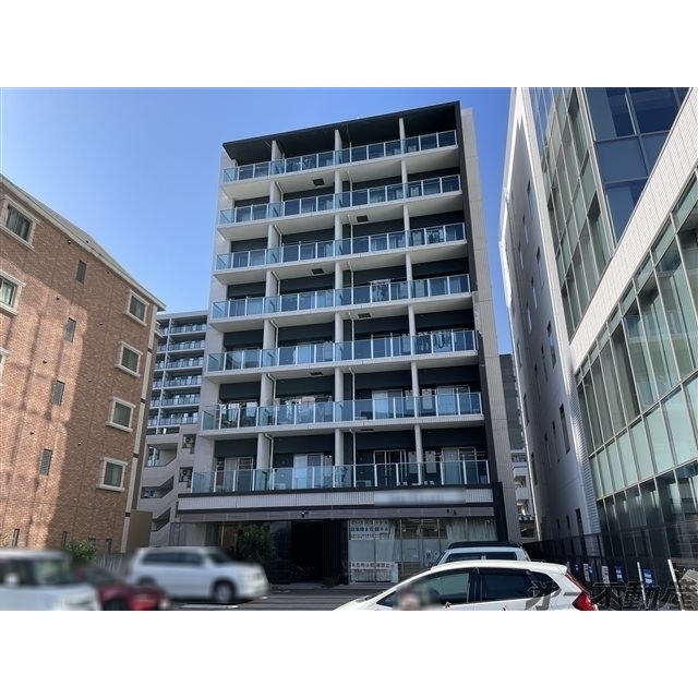 エントランス　建物外観