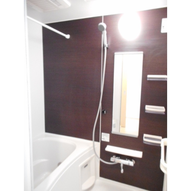 バス・シャワールーム　バス