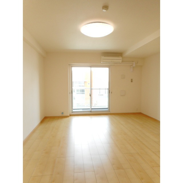 建物外観　洋室