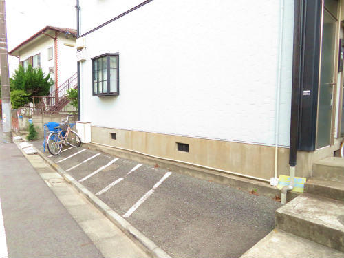 駐車場　駐輪場