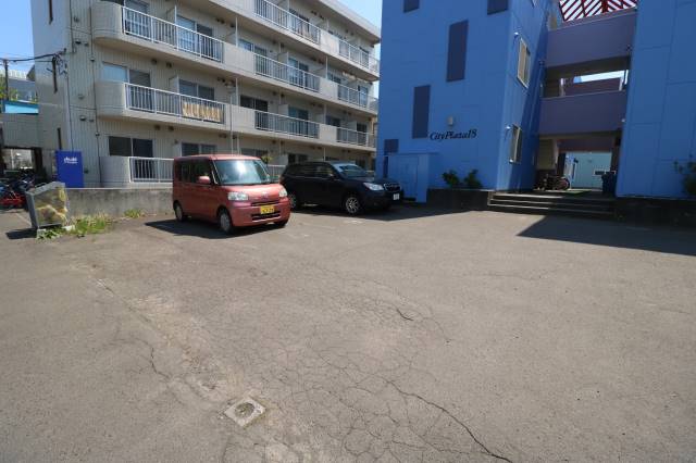 駐車場　駐車場♪