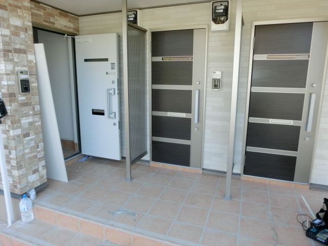 エントランス　綺麗なエントランスです。