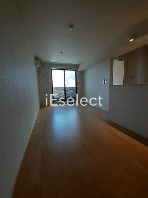 居室・リビング　14.1帖の広々としたリビングです?