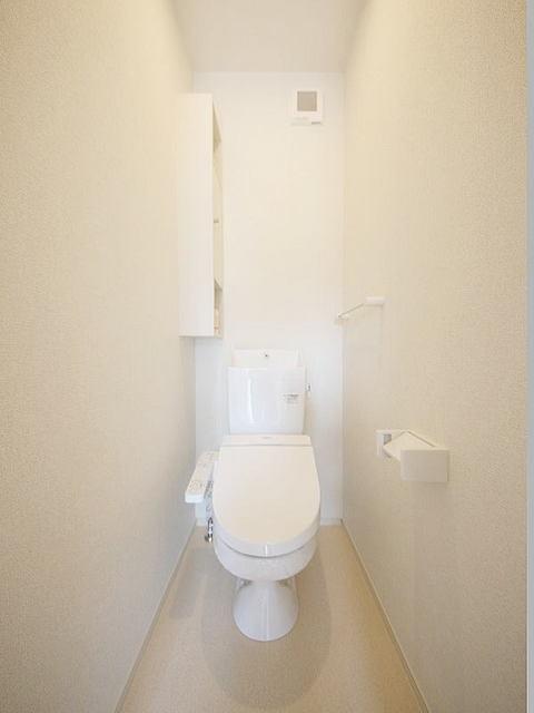 トイレ　温水洗浄便座