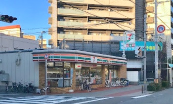 コンビニ　セブンイレブン 大阪塚本３丁目店（コンビニ）まで513m