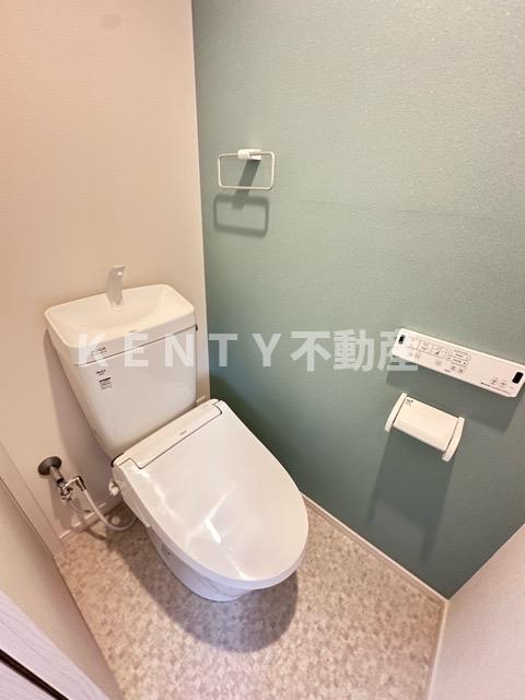 トイレ　清潔感のあるトイレです