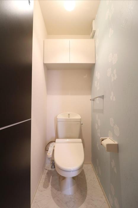 トイレ　同タイプの別部屋の写真です