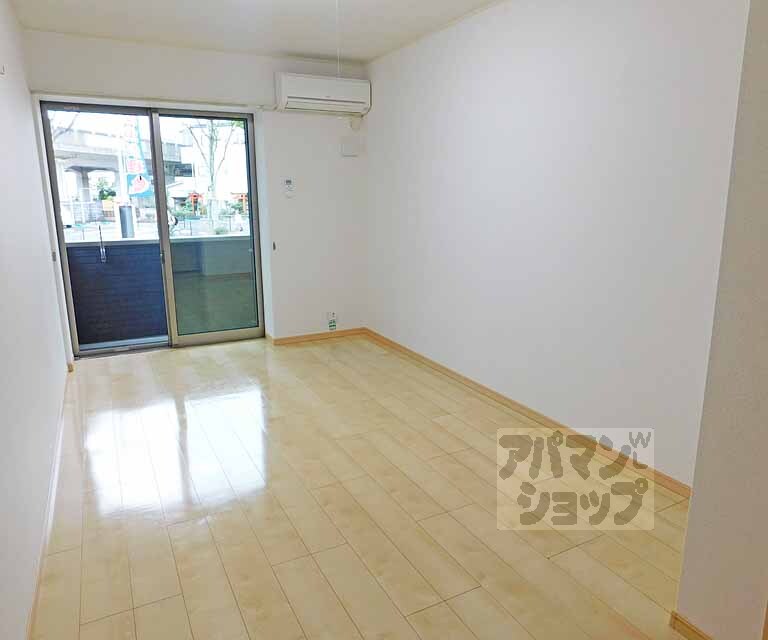 居室・リビング　奥行きズド～ン！