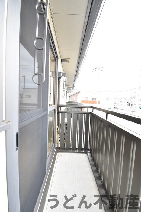 バルコニー　うどん県のお部屋探しはうどん不動産へ うどんちゃんとLINE